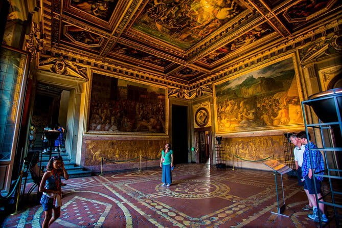 Inferno by Dan Brown Novel 4 hours with Boboli Gardens - Signoria Square in about 5 minutes: quick orientation with payoff