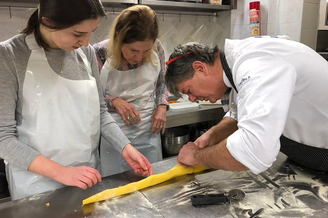 Italian Homemade Pasta Lesson In Florence - Inside the Kitchen: How the Chef Teaching Style Helps