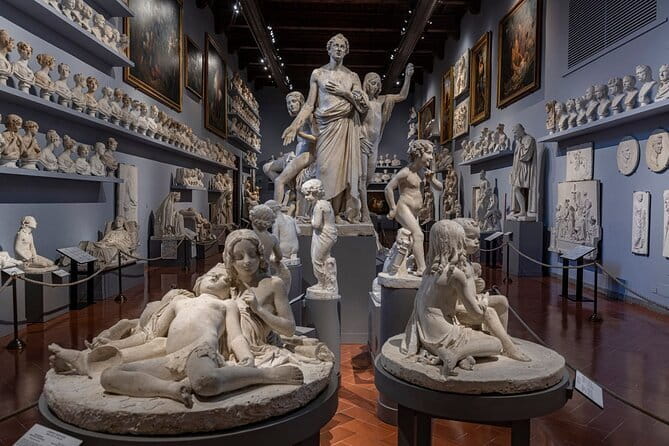 Journey into Art: Florence's Accademia - The Accademia Gallery: Why Michelangelo Still Pulls Power Moves