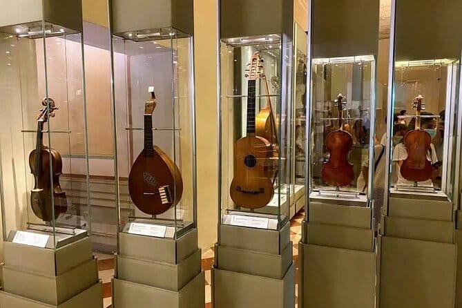 Journey into Art: Florence's Accademia - A real 1-hour plan: what you actually do inside
