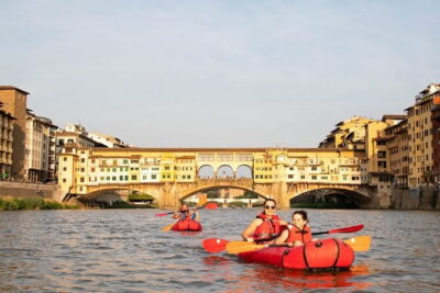 Kayaking on the Arno River in Florence under the Pontevecchio Arcade - Price, time, and what you truly get for $59.26
