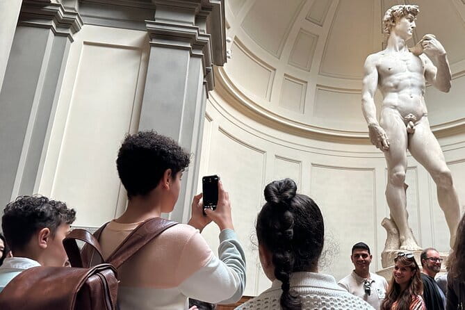 Kid-Friendly Florence Accademia Tour w Michelangelo's David & City Wonders - Piazza Santa Croce: a kid-friendly Florence warm-up (before the museum)