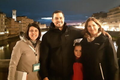 Kid-Friendly Florence Tour by Night with Gelato & Pizza - Where the tour starts: Piazza della Signoria at 5:30 pm