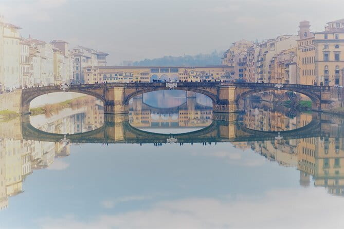 Kid-Friendly Florence Tour by Night with Gelato & Pizza - Food timing: gelato and pizza that actually fit the sightseeing