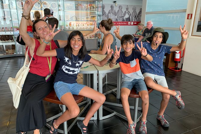 Kids Friendly Tour of Florence Highlights including the David & Gelato Tasting - Stop 3: Piazza della Signoria, Loggia statues, and major landmarks nearby
