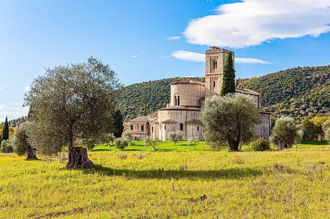Lands of Brunello wine Pienza and Montalcino with Gourmet Lunch - Key highlights worth your attention