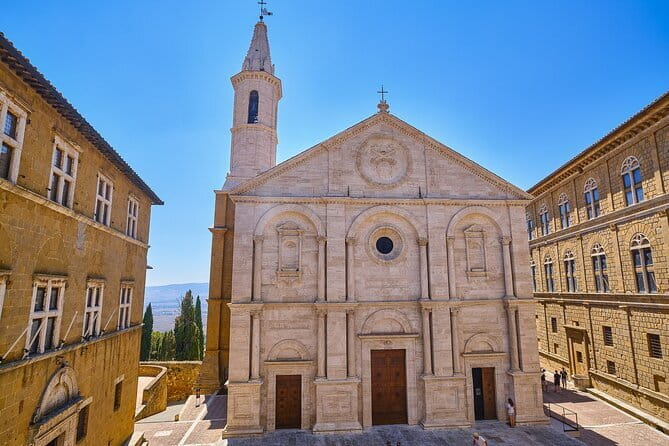 Lands of Brunello wine Pienza and Montalcino with Gourmet Lunch - Val d’Orcia views: how to see them without feeling rushed