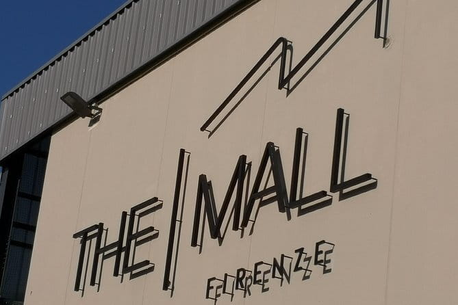 Luxury Chauffeur Service THE MALL from Florence to Reggello - Timing That Works: How Long You’ll Be Out