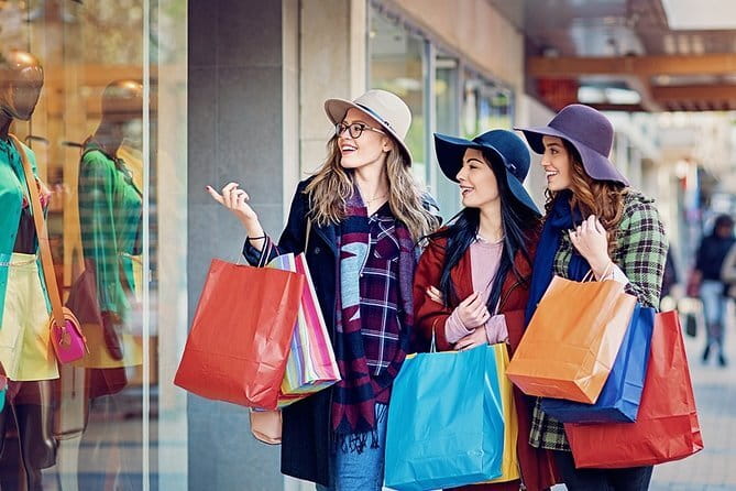 Luxury Shopping Experience: Private Chauffeur to The Mall & Prada - Key highlights you’ll feel right away