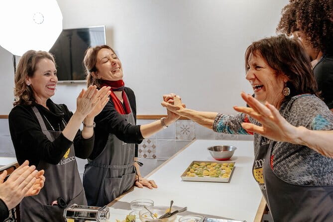 MaMa Florence- Hands-On Gluten Free Italian Cooking Class - AC Kitchen setup and the gluten-free safety routine you should look for