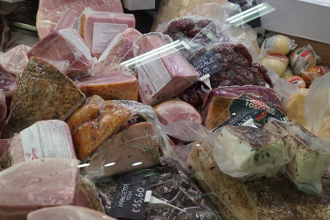 Market Food Tour in Florence + 4 courses lunch Cooking Class - The chef’s role: more than a tour guide
