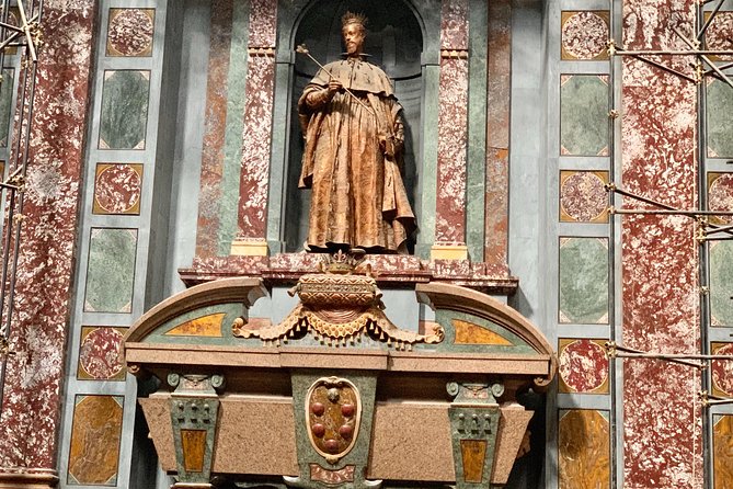 Medici Chapels Private Tour - San Lorenzo Square meeting point and getting your bearings fast
