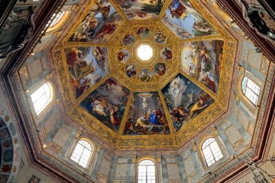 Medici Chapels Private Tour - Piazza Madonna degli Aldobrandini: a short stop that sets the mood