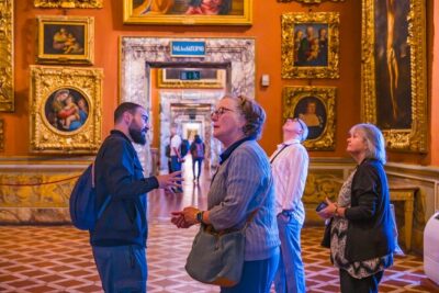 Medici Treasures: Pitti Palace & Boboli Gardens Small Group Tour - Palazzo Pitti First: Medici Power in Stone