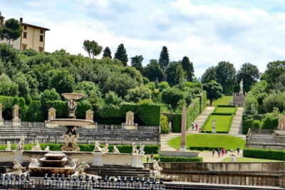 Medici's Mile Walking Tour plus Pitti Palace or Boboli Gardens Ticket - Meeting at Via de’ Martelli, Then Hitting the Medici Core Fast