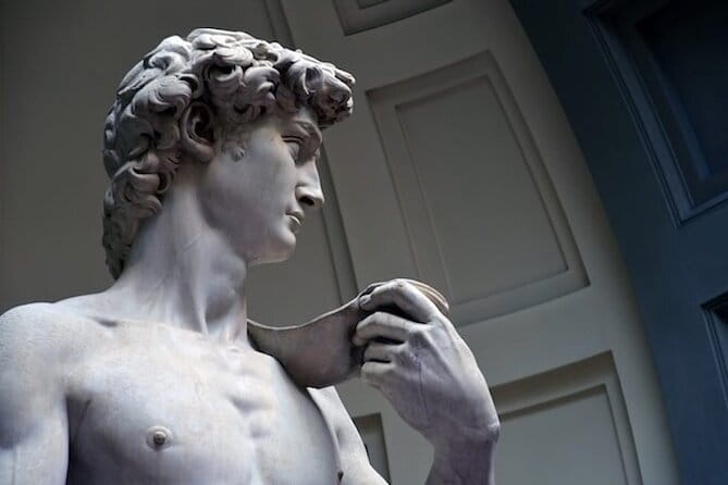Michelangelo Sculpture Tour in Florence with Skip the Line Ticket - Meeting at 9:00 and ending inside Accademia