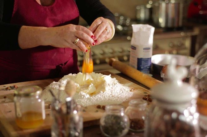 Montalcino Cooking Class and lunch with the local lady - Cooking in Montalcino Without the Museum Vibe