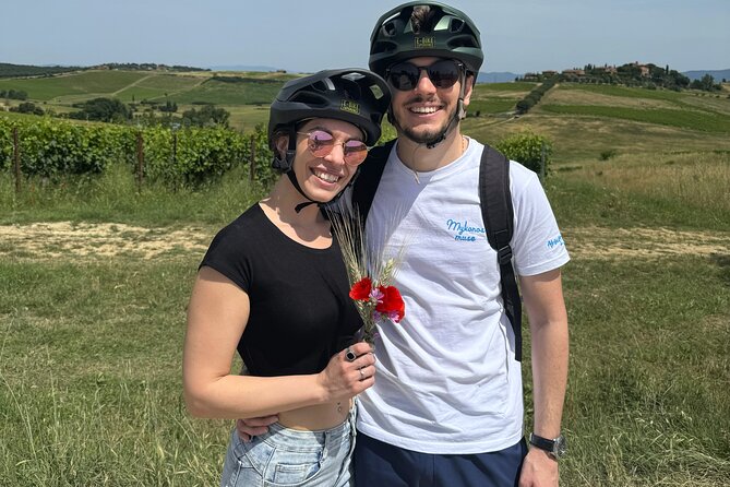 MONTALCINO Private E-Bike & Brunello Winery Experience - Your guides: pace, safety, and story you can use
