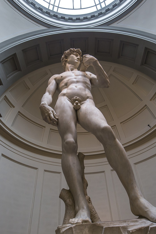 Museums Special: Accademia and Uffizi Small Group Combo Tour - Group size, language, and earphones: how the experience stays manageable