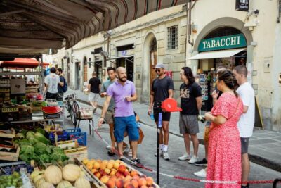 Neighborhood shopping & Homemade Pasta ! - Meeting the Chef at Piazza Santo Spirito (And What You’re Really Signing Up For)