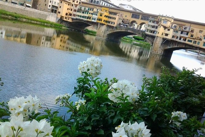 Painting Experience in the center of Florence - Where You’ll Paint in Florence: Santo Spirito, Ponte Vecchio, or Giardino delle Rose