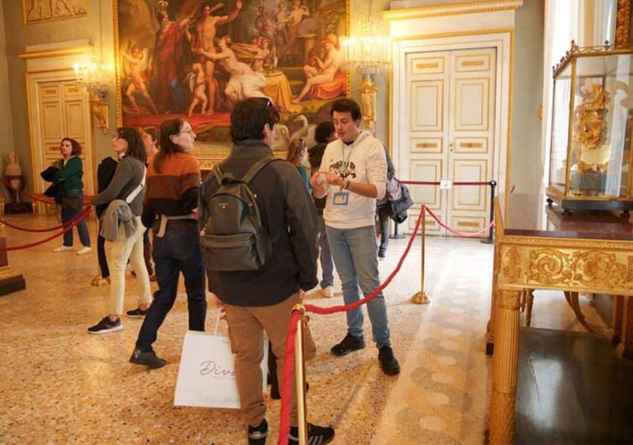 Palatina Gallery and Pitti Guided Tour in Florence - Small details that can make or break the experience