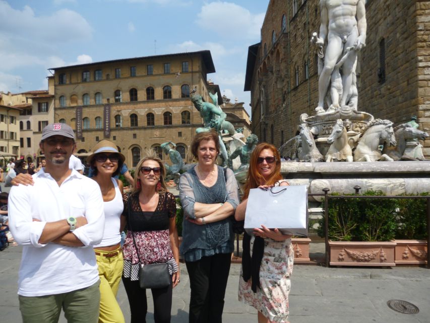 Palazzo Vecchio: Magnificent Private Tour - Meeting at Fontana del Nettuno: getting your bearings fast