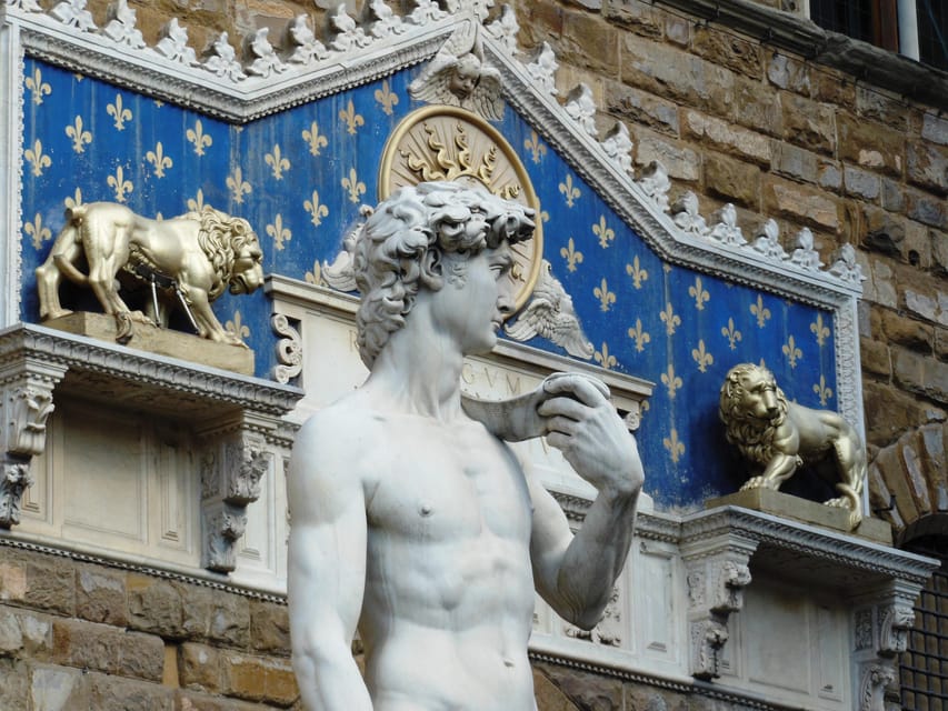 Palazzo Vecchio Secret Passages Tour & Lunch or "Gelato" - Who should book this Secret Passages tour