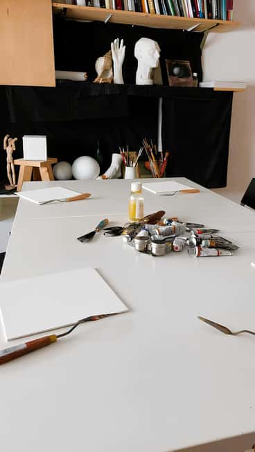 Palette Knife Painting Class Florence - Materials Included: What You Don’t Have to Buy