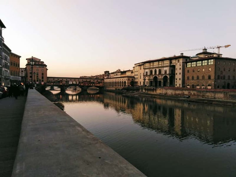 Panoramic walking tour in Florence with Vincenzo - Spotting CLET’s street art on Florence’s side streets