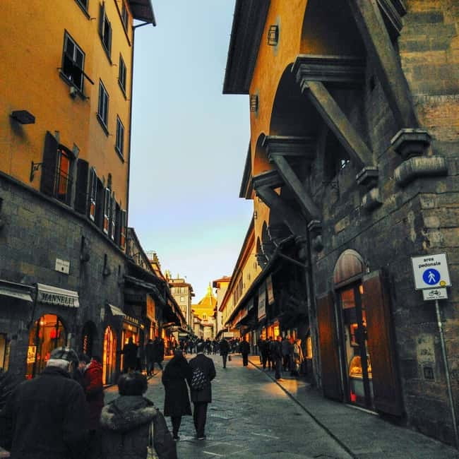 Panoramic walking tour in Florence with Vincenzo - Who should book this walk with Vincenzo?