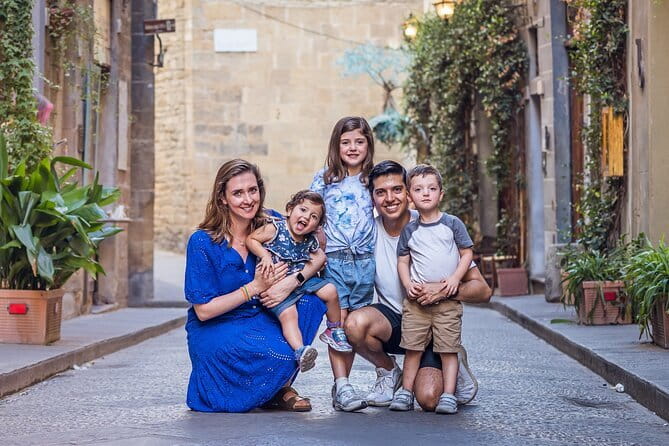 Photo Shoot in Florence with a Professional Photographer - Why a private Florence photo shoot beats DIY selfies