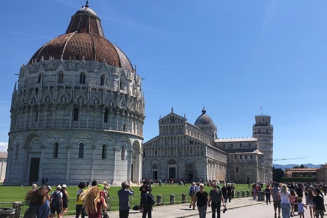 Pisa & Florence - Pisa: Leaning Tower Time and Piazza dei Miracoli Moments