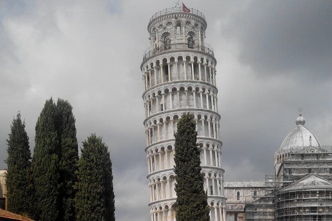 Pisa/Florence from Livorno - Livorno to Tuscany: Private Mercedes Makes the Day Easier