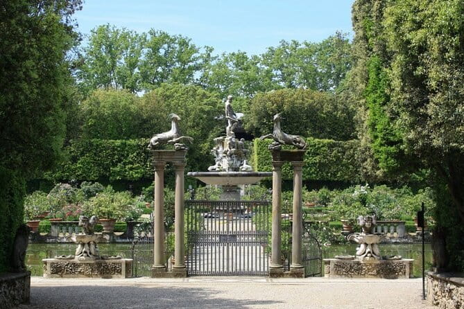Pitti Palace & Boboli gardens tour with a Local Guide - Tesoro dei Granduchi: silver, jewels, and court “summer apartment” rooms