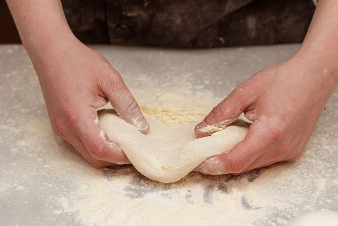 Pizza Making Private Class with Wine Tasting - The setting and the feel of the class