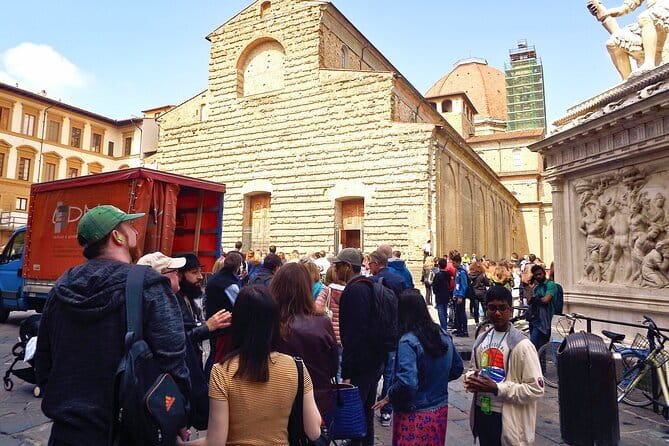 Power and Prestige: The Medici Walking Tour of Florence - Michelangelo’s Name, the Outside View, and What That Means for You