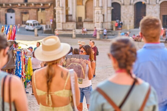 Premium Private Tour to Siena, Pisa, San Gimignano and Tuscany - Should you book this Siena, Pisa, San Gimignano private tour?
