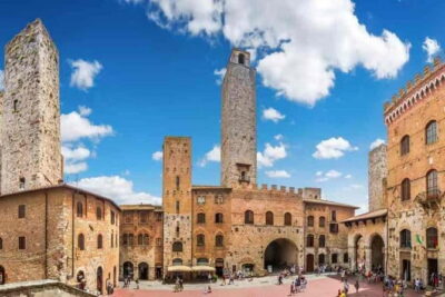 Private Departure Transfer: Tuscany Hotels to Rome Fiumicino Airport or Rome Hotels - Meet Your Driver: The Voucher, the Waiting Window, and the Luggage Help
