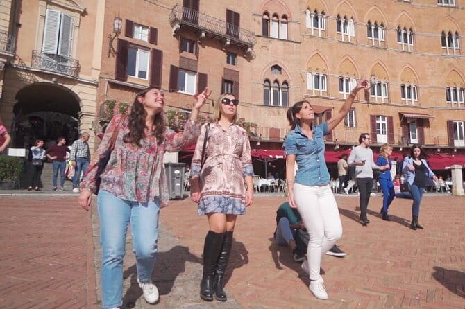 Private Excursion to Siena, San Gimignano and Chianti Landscapes - Siena Walking Tour: Piazza del Campo and the Palio Setting