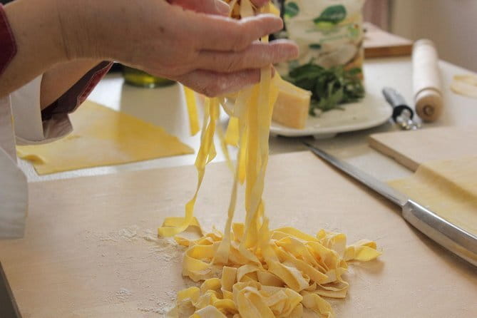 Private Florence Market Tour and Pasta Making Class with Cinzia - Timing and the transfer to Cinzia’s home