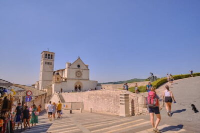 Private Full-Day Tour of Assisi and Cortona from Florence - Florence to Assisi: turning a commute into part of the experience