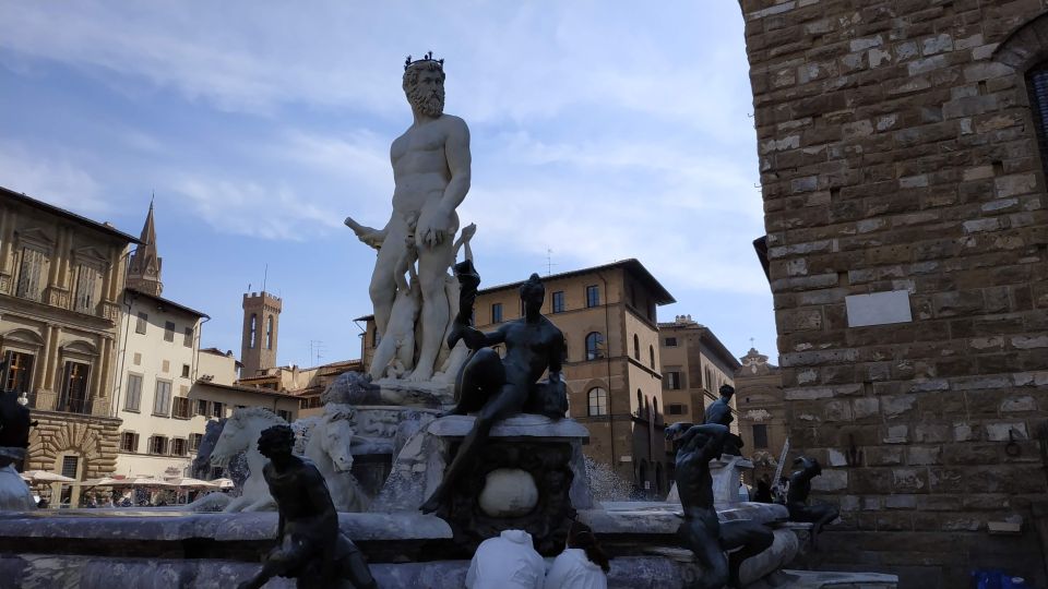 Private Guide at disposal in Florence - Pickup in the historic center: saving time before the walking starts