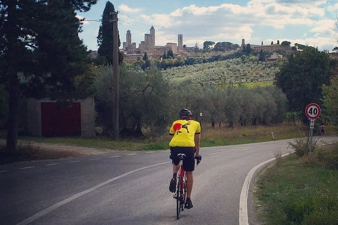 Private Guided E-bike Tour of San Gimignano with Wine Tasting - San Gimignano Towers: a Guided Center Walk That Hits the Best Views