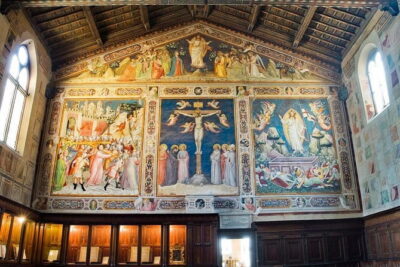 Private Guided Visit Florence's Santa Croce Basilica and Ancient Leather School - The tombs: Michelangelo, Galileo, Machiavelli, and more