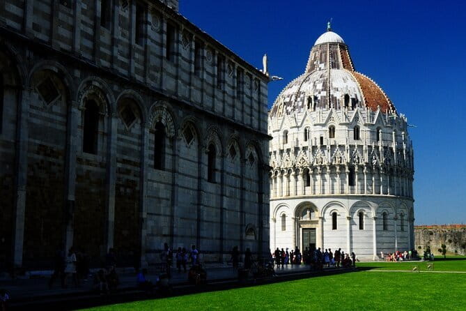 Private half day trip to Pisa, from Florence - A private Pisa run from Florence, without the transport stress