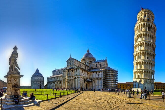 Private half day trip to Pisa, from Florence - The Mercedes ride: Wi-Fi, A/C, and a driver who keeps things moving