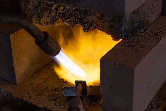 Private jewelry class in Florence, Tuscany, Italy (4 hours) - The Four-Hour Flow in Dörthe Lütkemeyer’s Studio