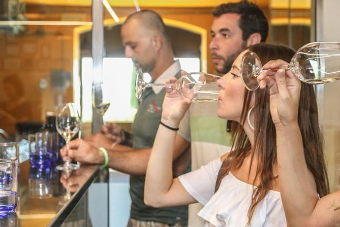 Private Off Road Wine Tour in Chianti from Florence - Chianti By Defender: A Wine Tour That Feels Like Tuscany, Not a Route