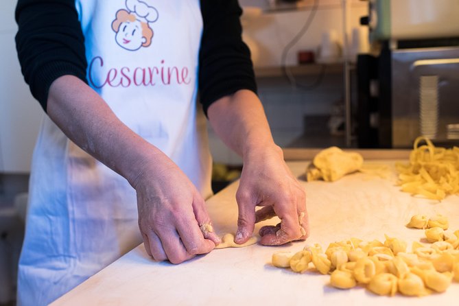 Private Pasta & Tiramisu Class at Cesarina's home in Florence - How the class flows in a real Florence home